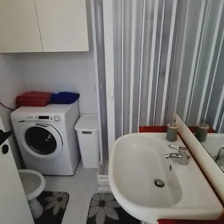 Apartment In Baiasole